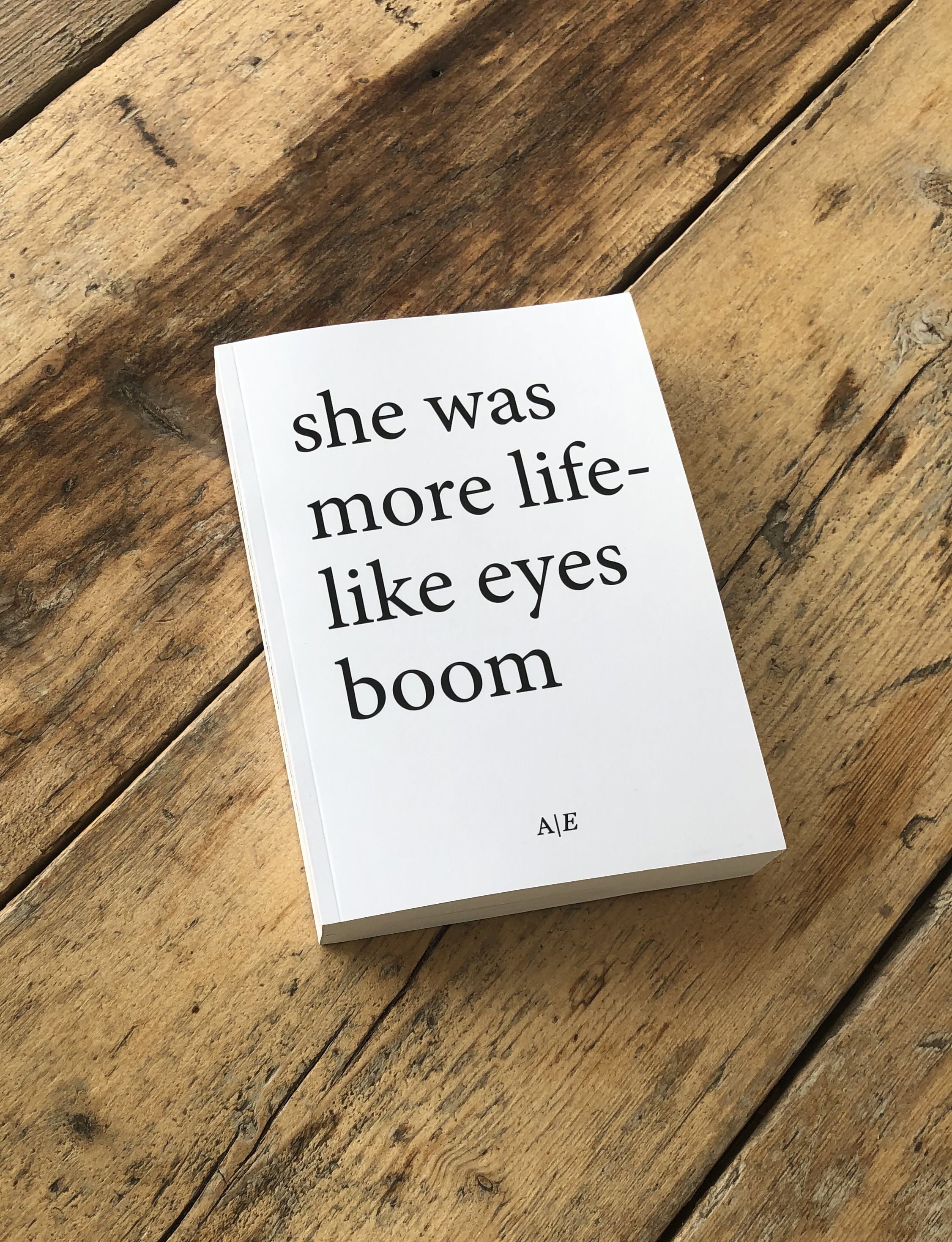 she was more lifelike eyes boom by David Quiles Guillo